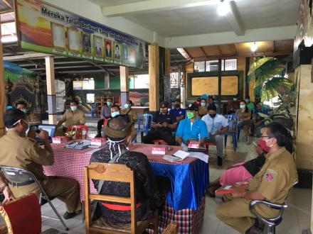 Pembentukan Relawan Desa Lawan Corona Virus Disease ( Covid 19 ) Terpadu Desa Bulian.